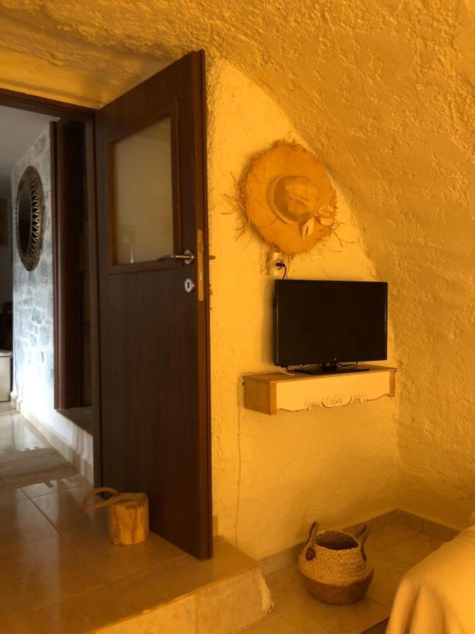Apartmán Kamares Cave House 3 Álika Exteriér fotografie